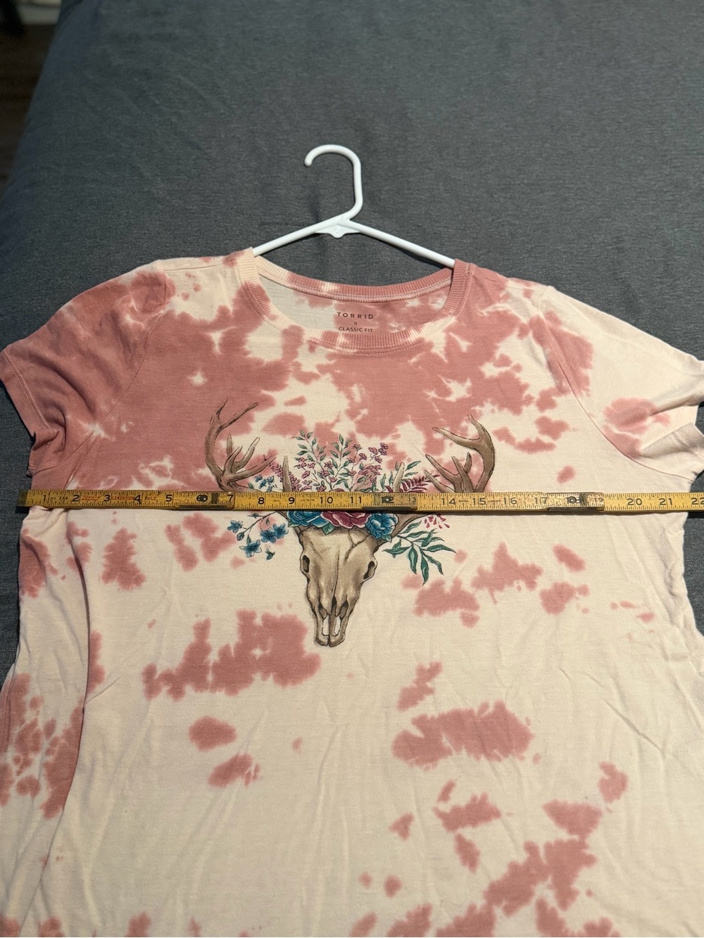 torrid Rose Tie-Dye Graphic Tee - Picture 4 of 5